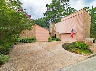 710 Hogan Dr, Conroe, TX 77302