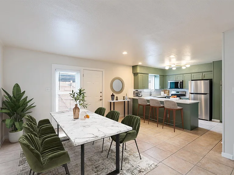 5802 Belmoor Dr #B — Photo 1