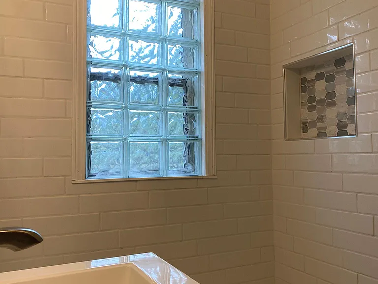 738 SW High Ave — Photo 13