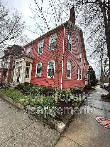 44 7th St #2 Photo 1