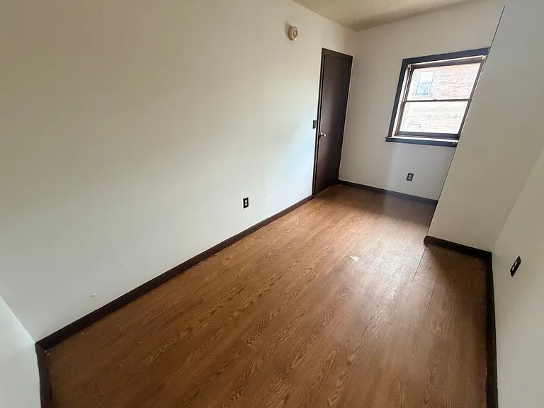 355 Monroe St #2 — Photo 7