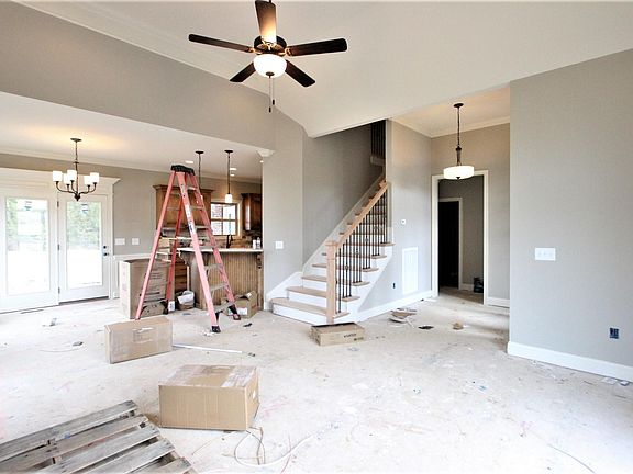 5th image of 3197 Colchester Cir #212-lot 212