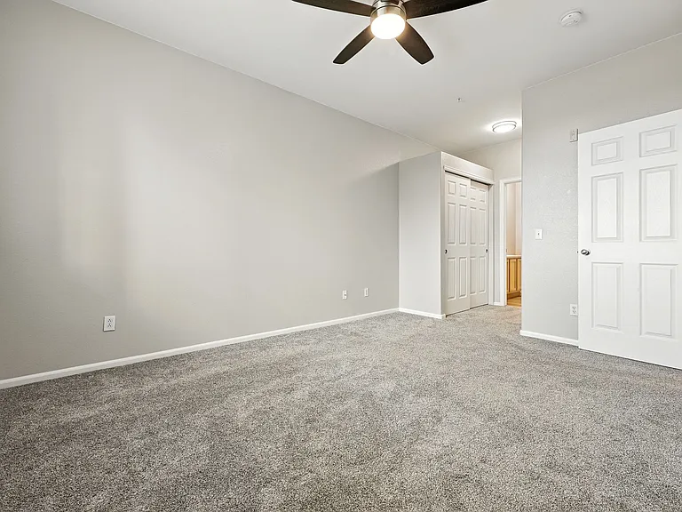 5255 Memphis St #312 — Photo 28