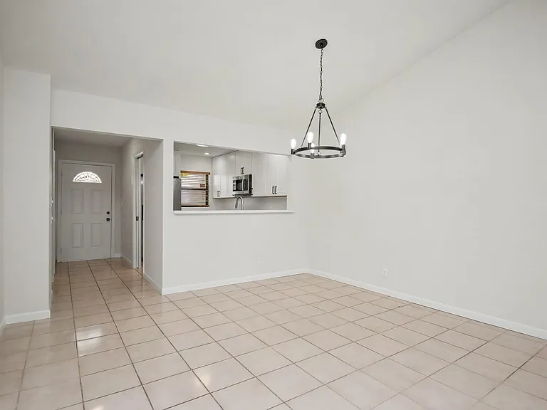 21642 Guadalajara Ave — Photo 11