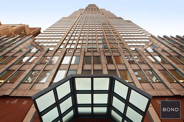 Rented by Bond New York | media 2