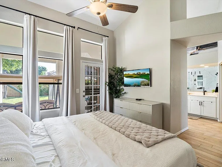 5559 W Aster Dr — Photo 11