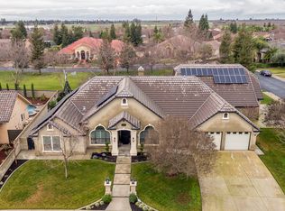 1995 Vineyard Way, Tulare, CA 93274