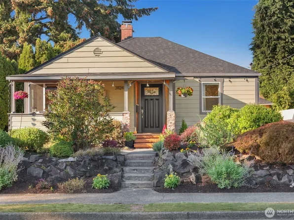 3924 SW Holden Street, Seattle, WA 98136