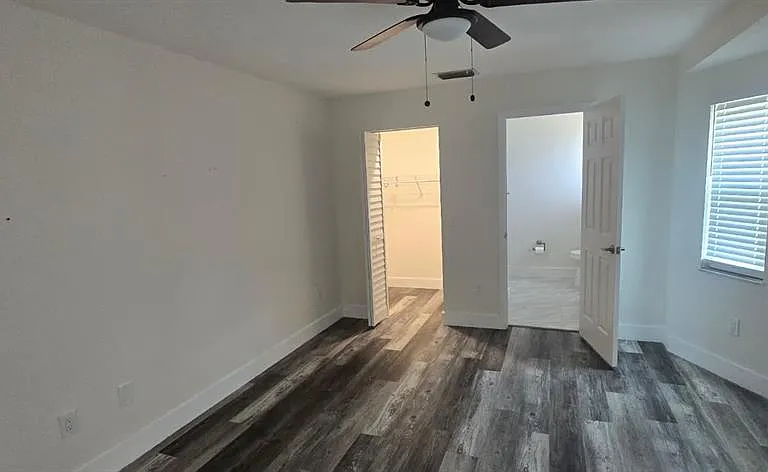 17319 Terry Ave — Photo 6