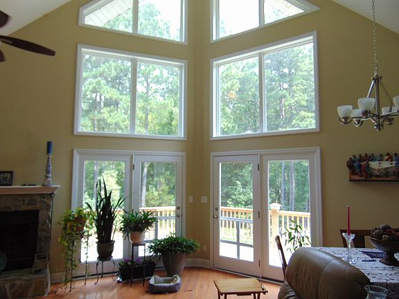 3rd image of 259 N Point Dr