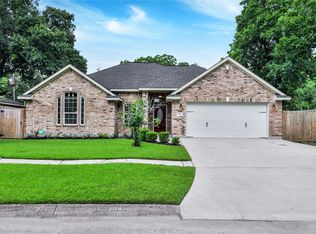 2204 Merle St, Pasadena, TX 77502