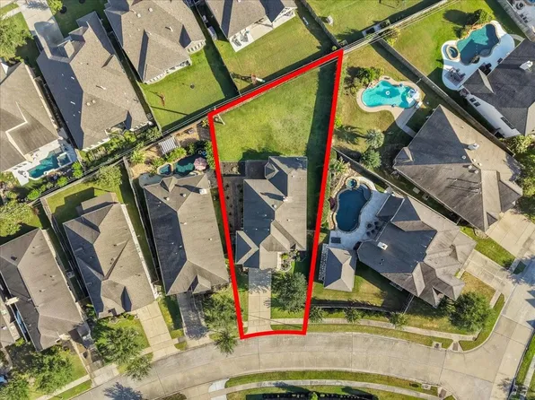 2406 Santiago Ln, League City, TX 77573