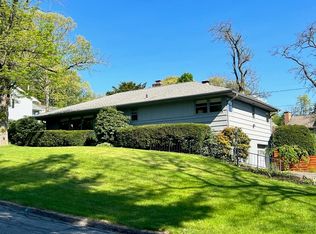 64 Hillview Rd, Holyoke, MA 01040