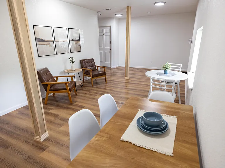 Cottonwood Ct — Photo 6