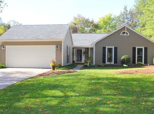 7225 Walnut Wood Dr, Charlotte, NC 28227