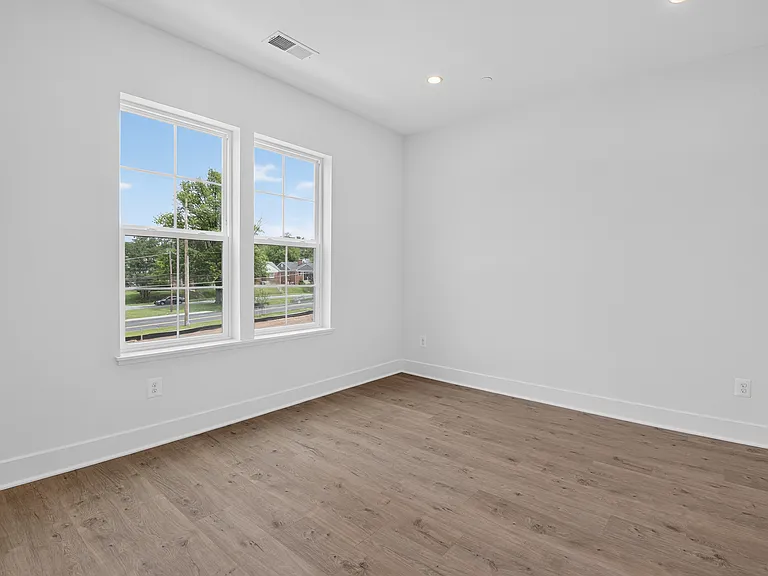 5015 Dulcet Dr — Photo 27