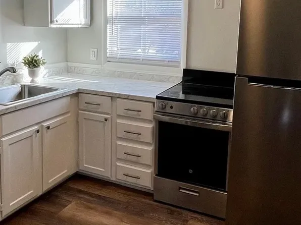 901 5th St, Beaver Falls, PA 15010