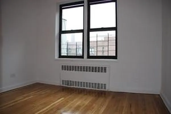 Rented by Lang Realty LLC | media 4