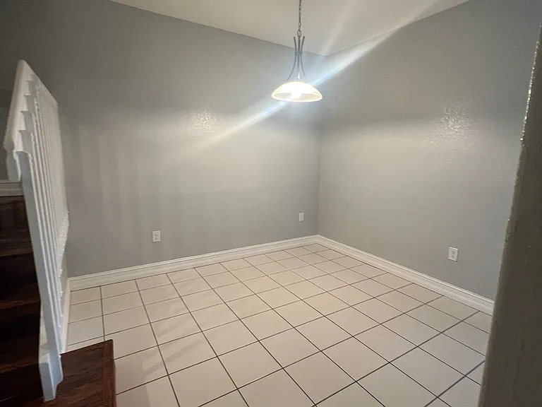 2606 SE 15th Pl — Photo 13