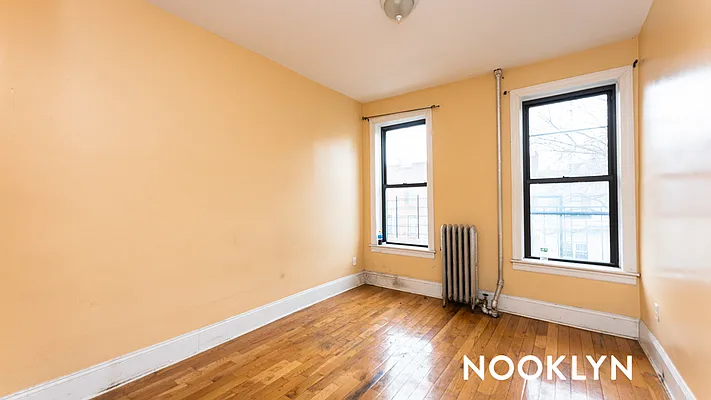 Rented by Nooklyn NYC LLC | media 4