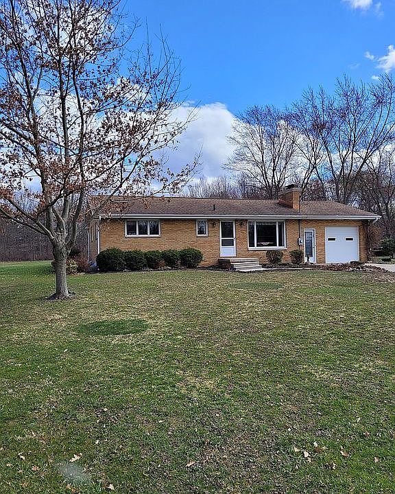 1st image of 85 Maca Dr