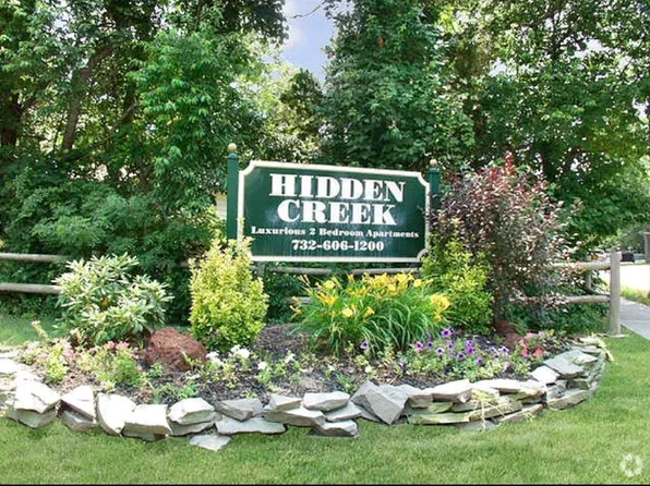 19 Leeward Ct #G13, Bayville, NJ 08721