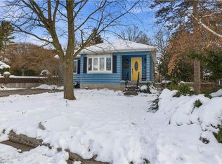 69 Lowrey Ave N, Cambridge, ON N1R 5A4