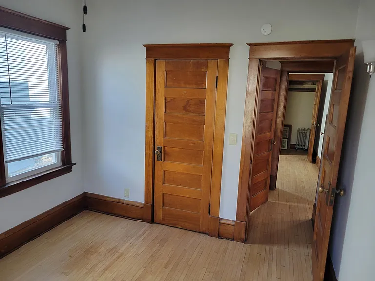 1681 Van Buren Ave #1 — Photo 18