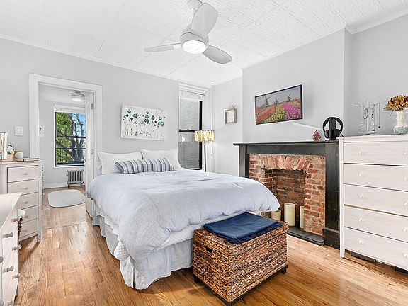 4th image of 1209 8th Ave APT 3R