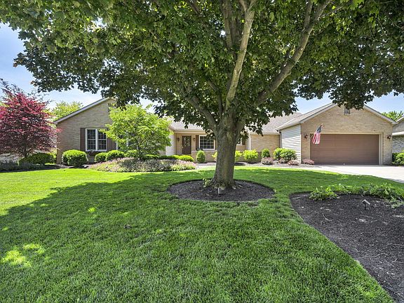 2nd image of 521 Garden Pl