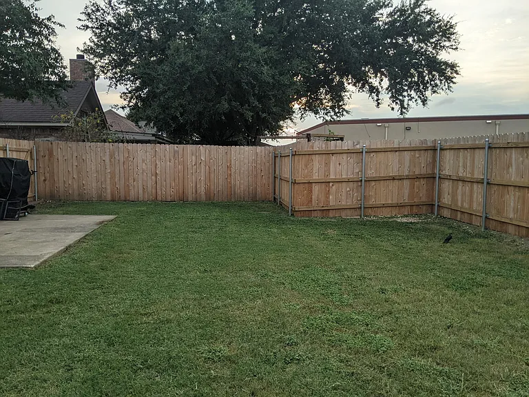 515 Kinney Dr — Photo 21