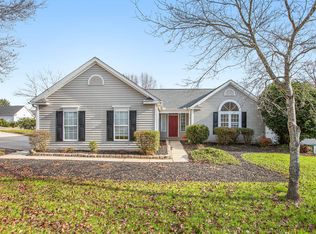 101 Silverleaf Rd, Mount Holly, NC 28120