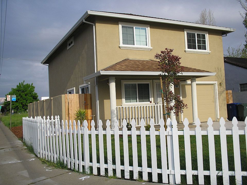 1st image of 3000 Saint Joseph Dr