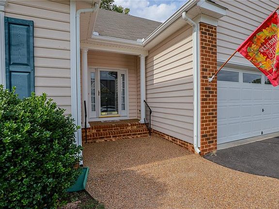 5th image of 162 Carriage Point Ln