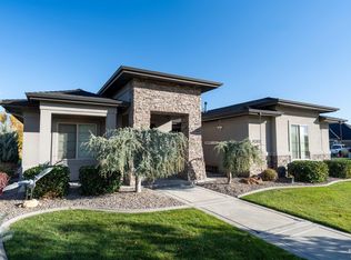 9282 W Deerfawn Dr, Star, ID 83669