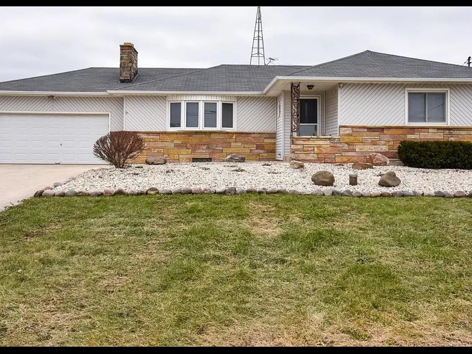 7220 W Ryan Rd