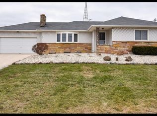 7220 W Ryan Rd, Franklin, WI 53132