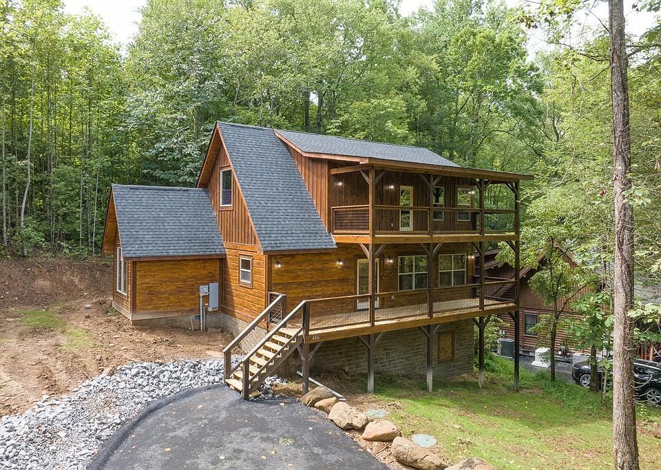 1st image of 4446 E Scenic Dr