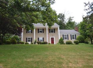 1106 Sky Hill Rd, Bridgewater, NJ 08807