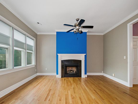 5th image of 2636 N Ashland Ave