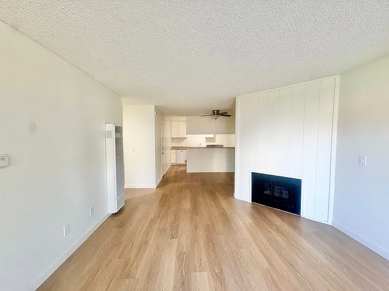 Westpark Apartments — Photo 10
