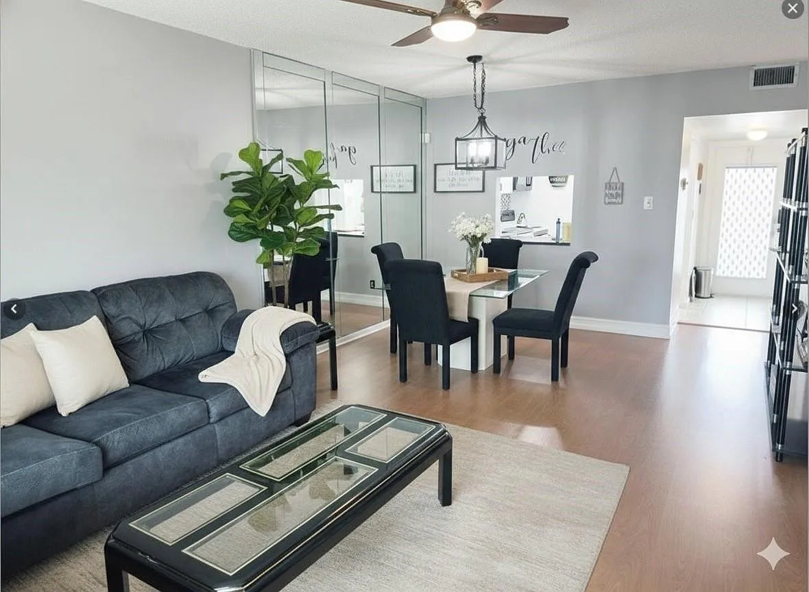 2 bed, 2.0 bath, 990 sqft, $1,800 — Photo 1