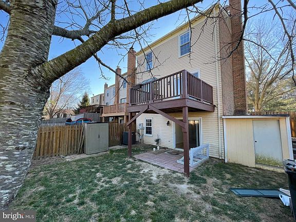 3rd image of 12124 Stallion Ct