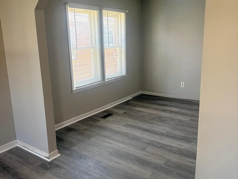 6148 Laura Ave — Photo 18