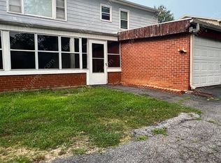 706 W Lee Rd, Taylors, SC 29687