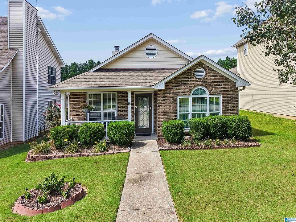 1st image of 144 Warwick Cir