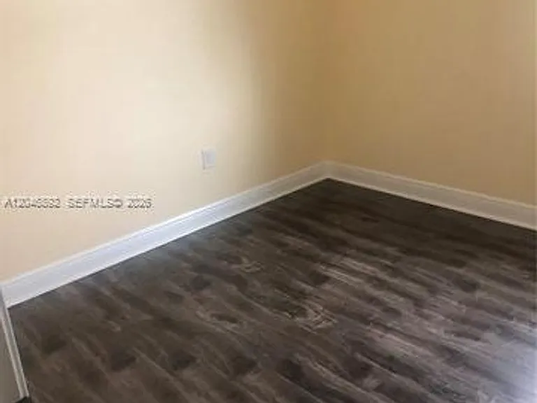 1129 SW 147th Ter #Townhouse 1129 — Photo 14