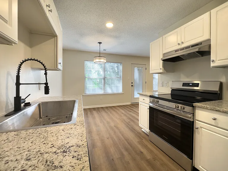 117 Salt Landing Cir — Photo 8