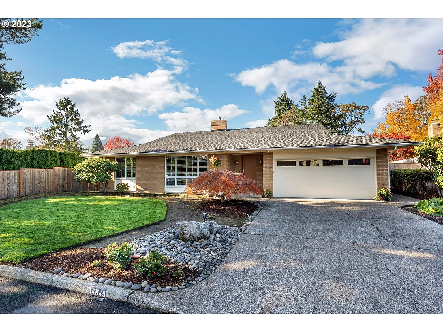 14945 NW Ridgetop Ct photo 1