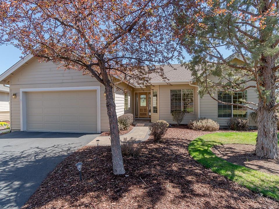 1st image of 7955 Silver Falls Dr